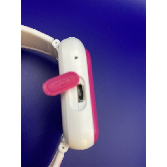 iTECH Jr- Kids Pink Smartwatch With EarPhones-STEM Games, Audio Books Used - Picture 7 of 8